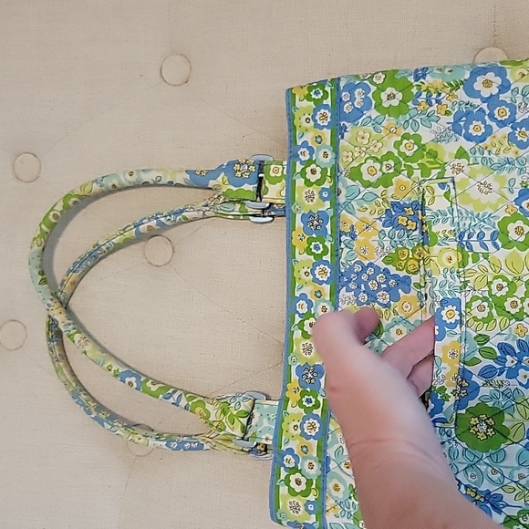 Vera Bradley tote - Picture 2 of 4